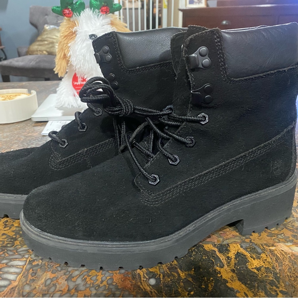 Timberland Women’s Black Suede Boots 9